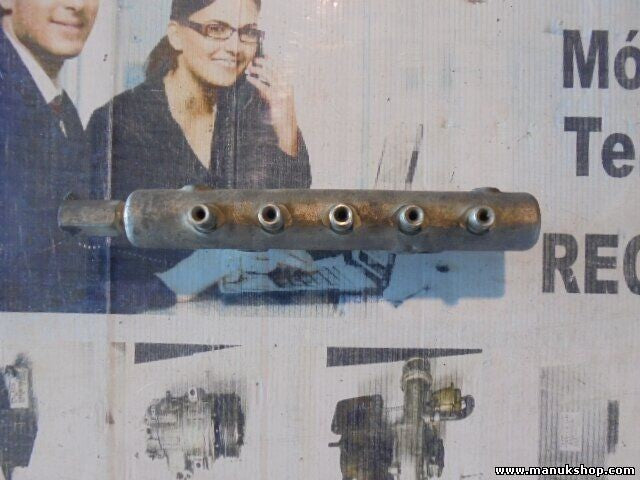 RAMPA INYECTORA Mitsubishi L200 DENSO 0954400640 095440-0640 02K39789