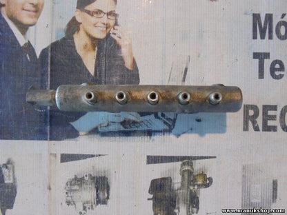 RAMPA INYECTORA Mitsubishi L200 DENSO 0954400640 095440-0640 02K39789