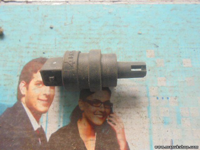 Sensor Temperatura  Audi VW Volkswagen Golf Seat Skoda 12V 028906081 028 906 081