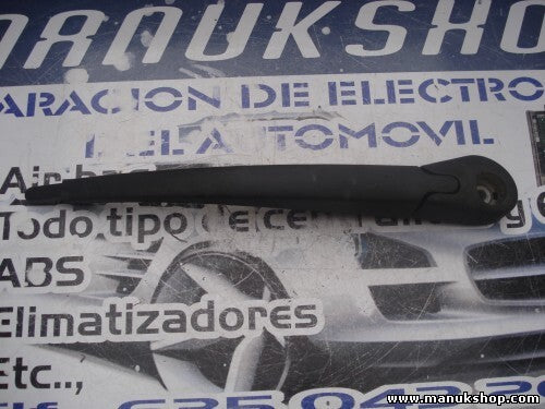 Brazo del limpiaparabrisas trasero Renault Megane Scenic 7700431153A 80003337