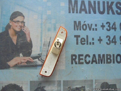 Intermitente delantero izquierdo Jeep XJ CC55055147 CC 55055147 CC55055149