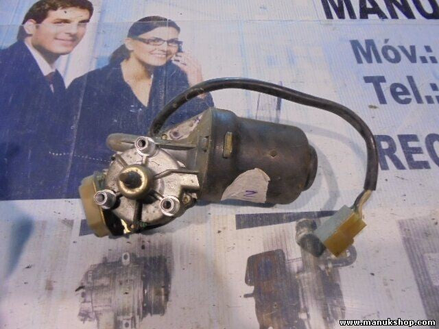 Motor del limpiaparabrisas delantero Lada Niva 2121 1.7 59 kW 1997 4x4 109932СВ2