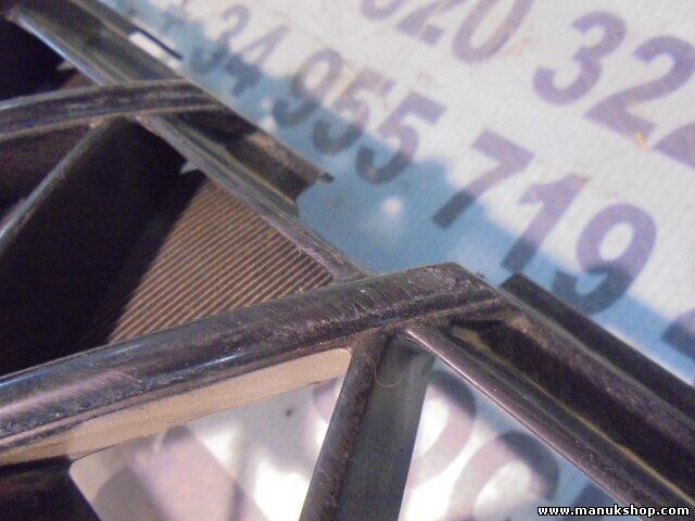 Parrilla rejilla frontal delantera Mitsubishi L200 K60T MR523854 MR523853 P1950