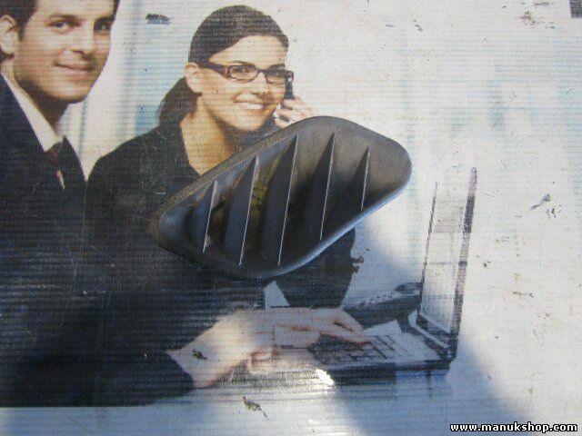 Griglia aeratore Pajero/Montero Sport (K9) 1998-2008 MR117483 RH