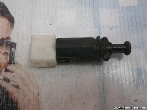 Interruptor de la luz de freno Renault Trafic Laguna Espace 4 IV 414988