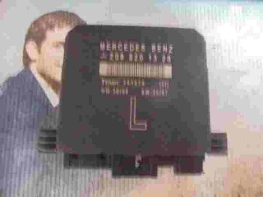 Unidad de control de la puerta Mercedes W210 W208 2088201326 TEMIC 351474 L