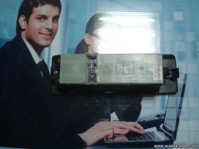 mando botonera elevalunas Nissan  Navara King Cab PickUp 80961EB370 80961-EB370