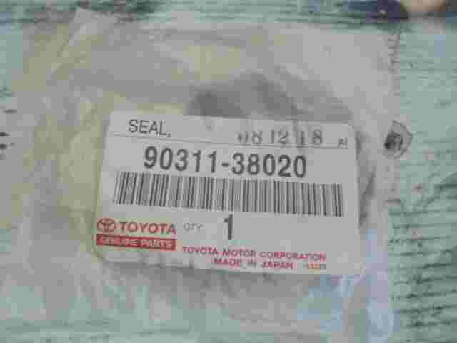 Oil Pump Seal  Toyota Camry Corolla 9031138020 90311-38020