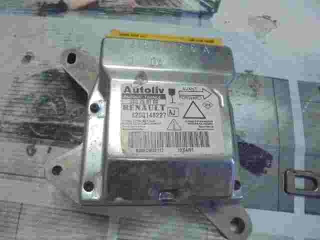 Sensor de impacto de airbag  Renault Laguna (AJ) 8200148227 550758700