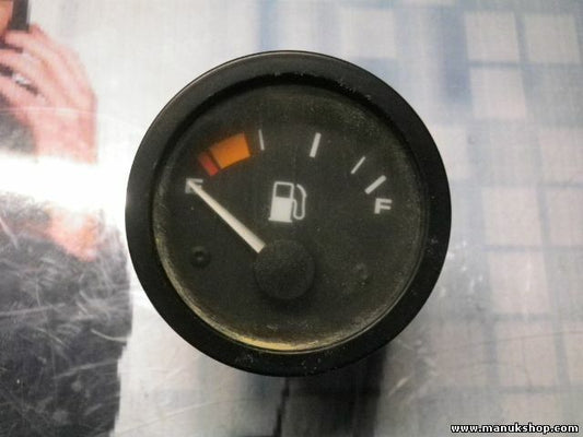 strumenti indicatore carburante Land Rover Defender YAD100910