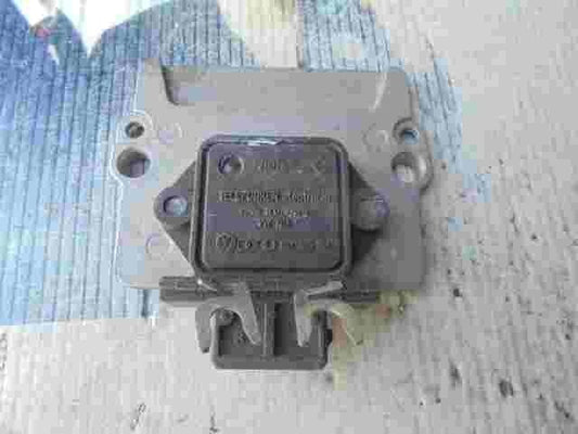 Centralita ignición VW Volkswagen T4 Golf 3 311278 867905352 867 905 352