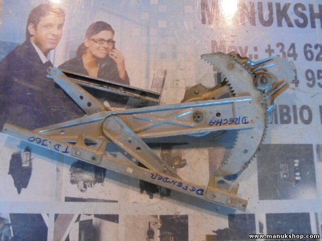 Meccanismo manuale sollevatori anteriore destro Land Rover Defender 2.5 CUH00...