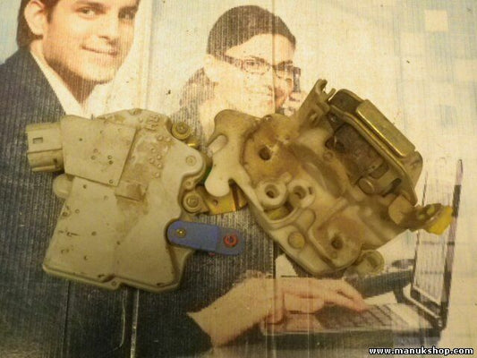  Cerradura puerta delantera derecha Nissan Terrano Ford Maverick 805024F165