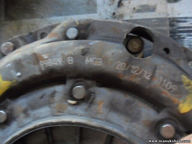 Plato de presión del embrague Disco de embrague Nissan Terrano 702180 30001G9885