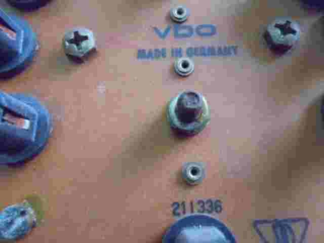 strumenti indicatore carburante Porsche 944 924 000077001 000 077 001