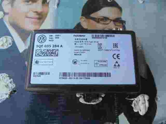 Centralina VW VOLKSWAGEN AUDI 5QE035284A 5QE 035 284 A