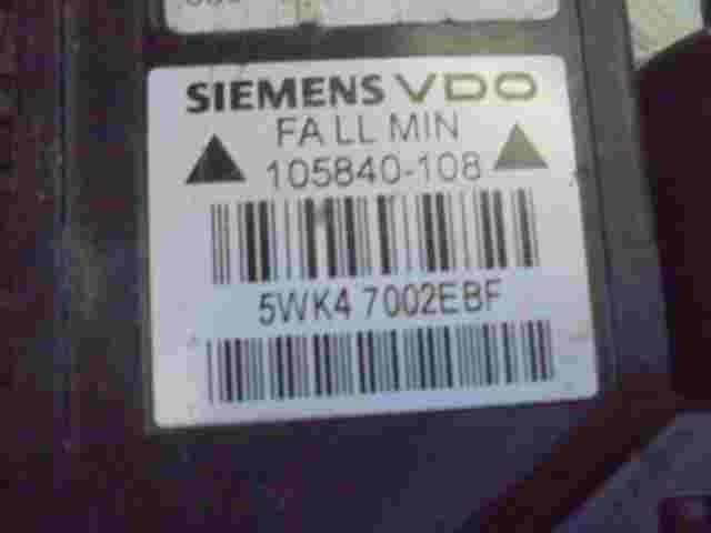 Motor elevalunas delantero izquierdo Audi A4 S4 8E1959801B 105840108 5WK47002EBF