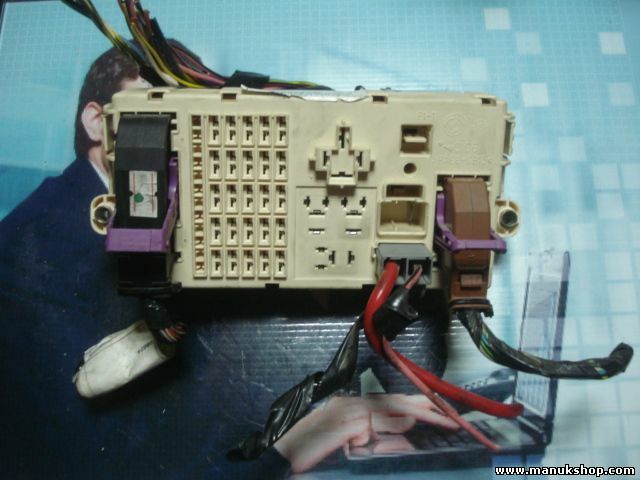 Caja de fusibles Fiat Stilo 1,9 JTD 51755127 51759305 0051755127 501209830030