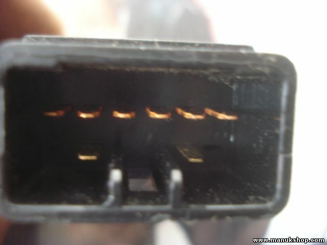 Interruptor de emergencia Kia Rio 2004 84776FD000 864W0140 HAZARD 40609C