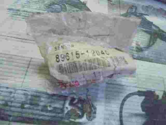 Sensore urti Toyota Camry Lexus ES300 SC 400 Carina T210 GS 300 8961512040