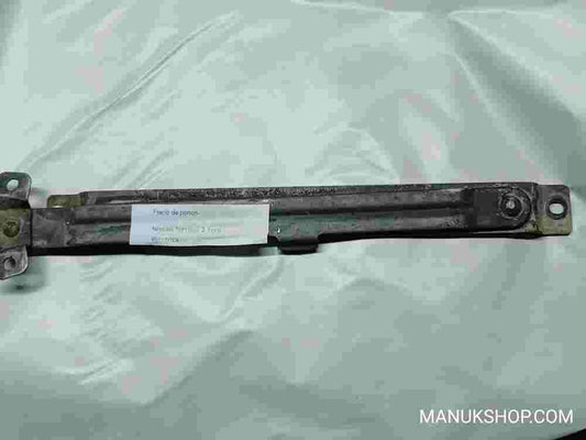 Freno de porton Nissan Terrano 2 Ford Maverick