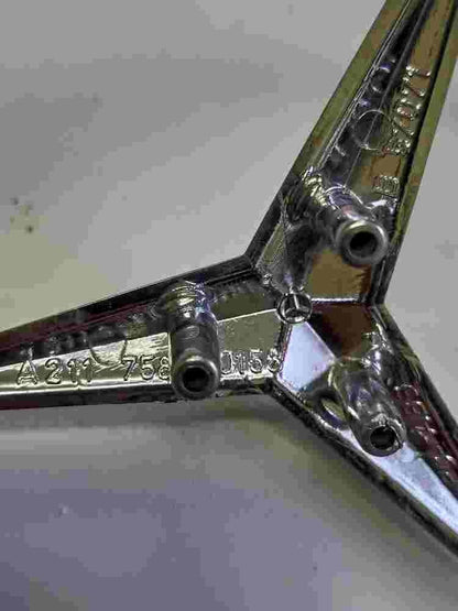 Emblema  Mercedes-Benz E-Klasse W211 A2117580158 A 211 758 01 58 7cm.