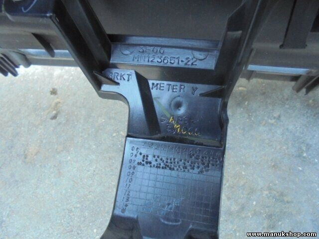 Salpicadero Mitsubishi L200 2008 MN12365122 MN123651-22MN123651 22 3F00 3E00 MN