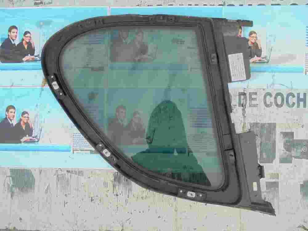 Triángulo Cristal  puerta trasero derecho Porsche  Cayenne 7L5845298BA 43R00069