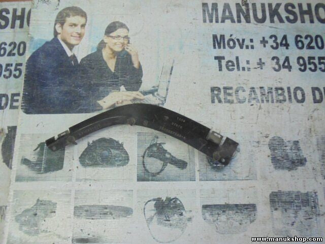 Soportes de flare Jeep Cherokee XJ 2.5 4x4 55155675AB 2464 ccm, 87 KW, 118 PS