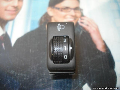 Interruptor de nivelación de faros Nissan Micra (K12) 25190-9U00A TRW 251909U00A