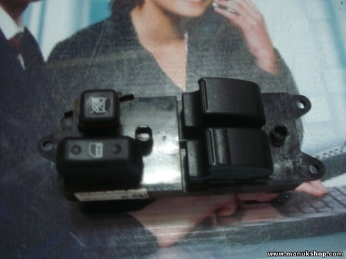 mando botonera elevalunas Toyota Corolla 848200F040 54355669D 8480202201