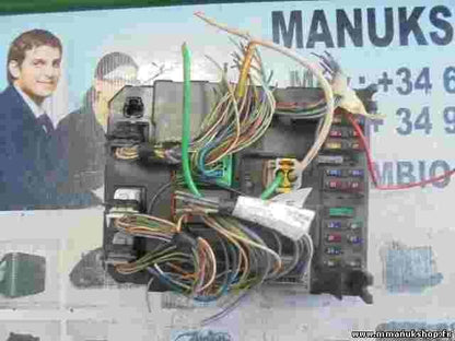 Caja de fusibles de relé Citroen 9651196880 96511968800R BSI J03-00 2711110403
