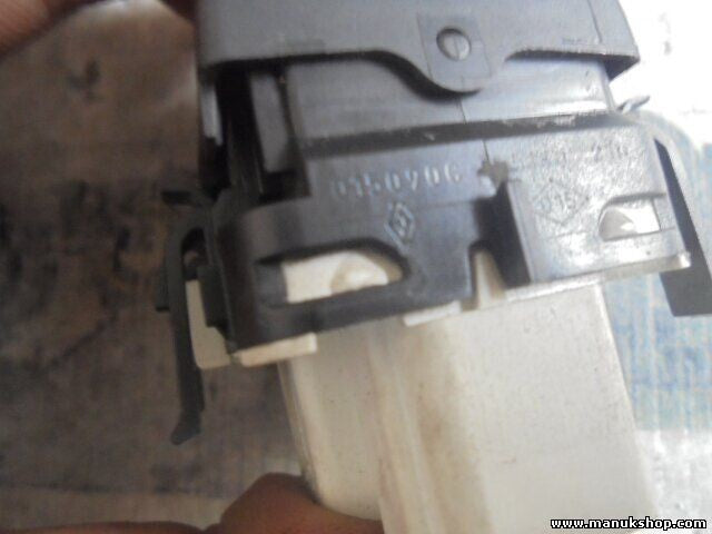 mando botonera elevalunas Renault Espace 2003-2013 015090C