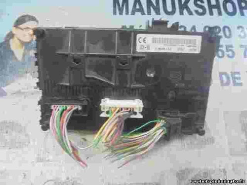 Modulo de control de la carrocería Renault Clio P8200065817A P8200065817--A