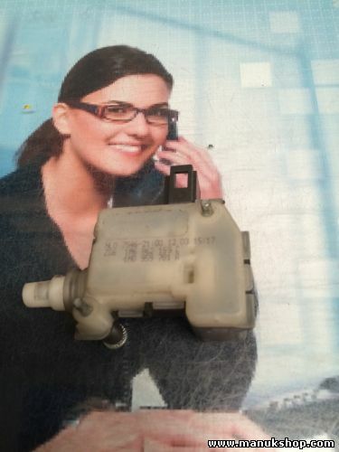 Serratura scarico carburante Seat Leon Skoda HELLA 1M0959781A 1M6862159C