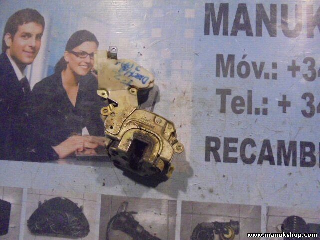  Cerradura puerta delantera derecha Nissan Terrano Ford Maverick 8055291L66