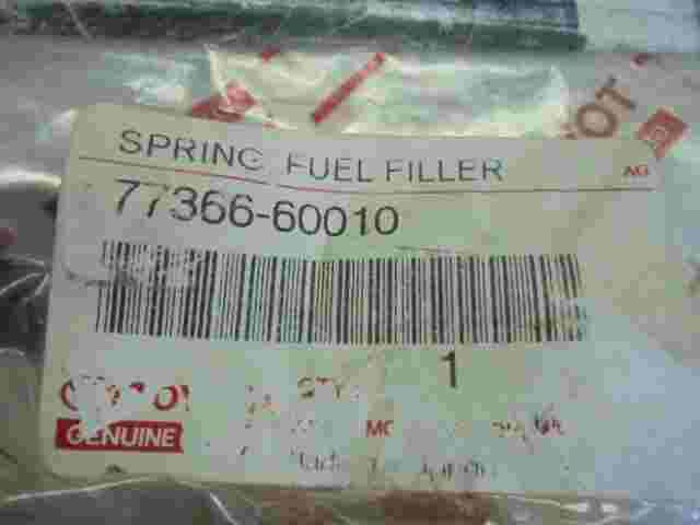 Molla porta carburante riempitivo Toyota Land Cruiser LX 470 7736660010 77366...