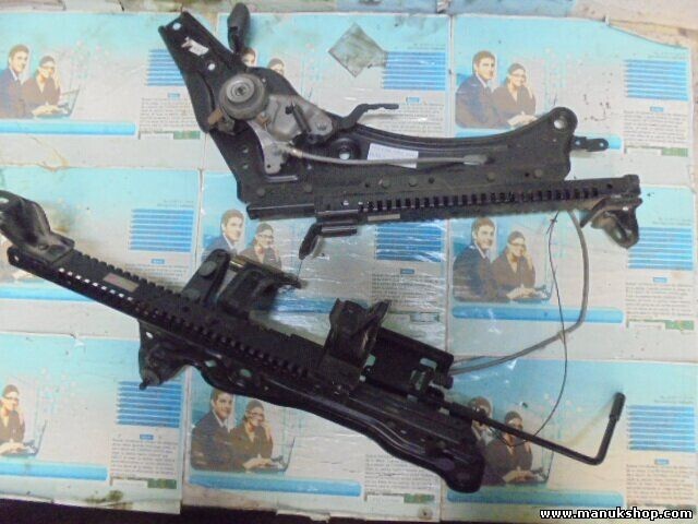 Guía de asiento derecho lado derecho Honda CR-V 2000 0J07A