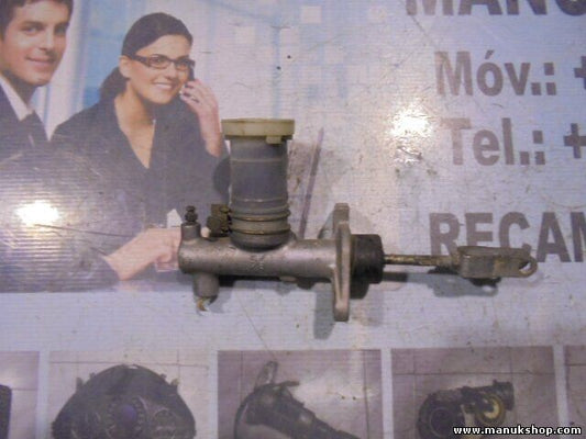 Cilindro ó Bombín Esclavo de Embrague Nissan Patrol GR IV Y60, GR 2.8 3061037J00