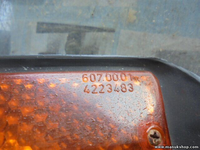 Intermitente delantero derecho Lada Niva 6070001 607 00 01 607.00.01 4223483