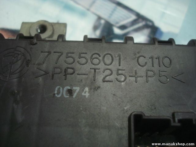 Caja de fusibles Fiat Punto 7755601 C110