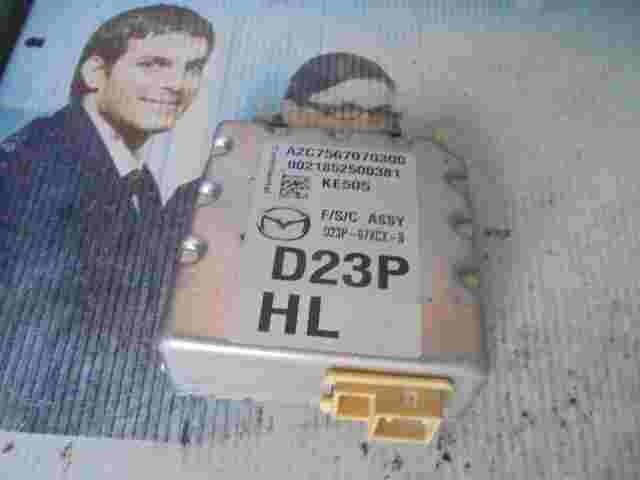 Cámara frontal Mazda 2 D23P A2C7567070300 D23P67XCXB D23P-67XCX-B