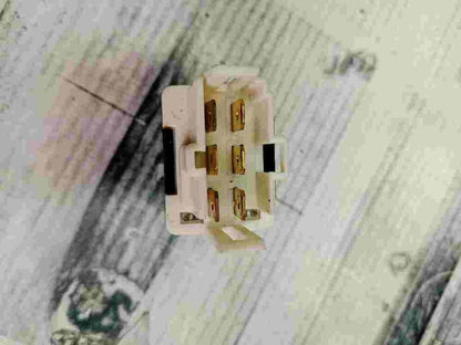 Relé aire acondicionado Kia Sephia 0K2061692 OK201 61692 DC12V20A T.R SHIN WOO