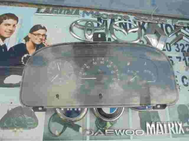 Cuadro de instrumentos  Renault Trafic I 09040389900 0904/038/9900 6006004616