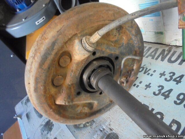 Palier transmision trasero derecho Bertone Freeclimber 1.6 100 cv 1992 BMW 350