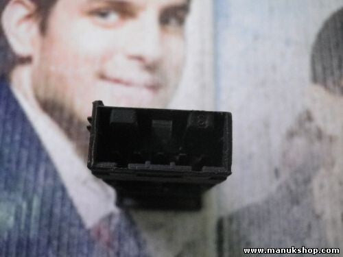 Interruptor de emergencia warning Land Rover Discovery 2 YUG000730PUY 03035307