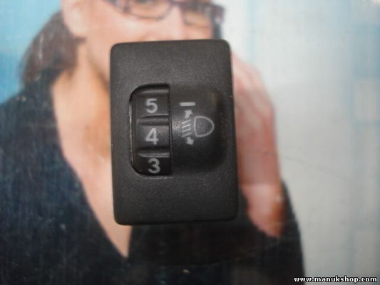 Interruptor de nivelación de faros Toyota Yaris IQ 134159 134 159