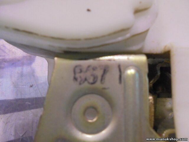 Serratura porta anteriore sinistra Mitsubishi L-200 MN146255 v98706C