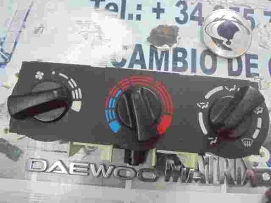 Control de la calefacción Nissan Primera P11E P11 P10 K11 Micra 7040230732