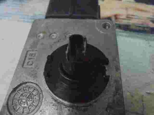 Misuratore di portata Ford KA Fiesta MK4 Escort MK7 96FB12B579EB 96FB-12B579-...